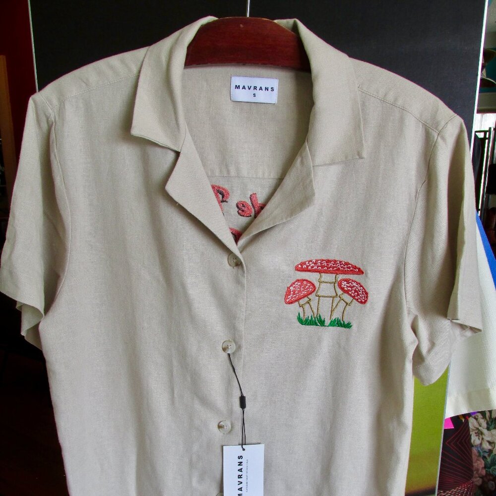 NWT- Mavrans Mushroom Embroider Camp Shirt